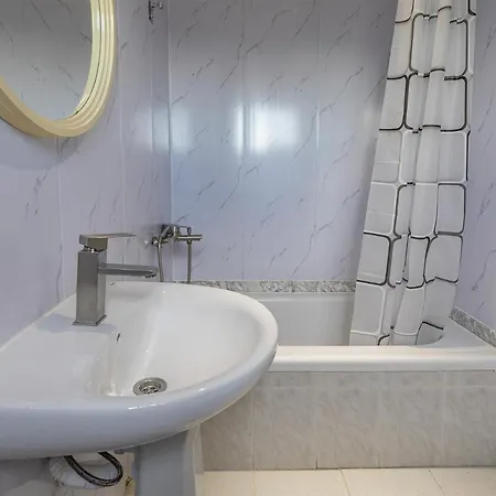 Szálloda Hotel Vila Calella 3*