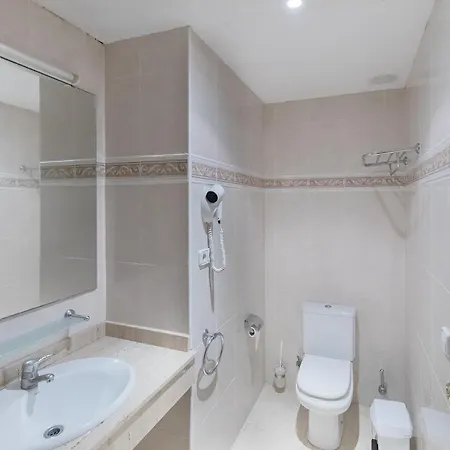 Hotel Vila Calella מלון קאללה
