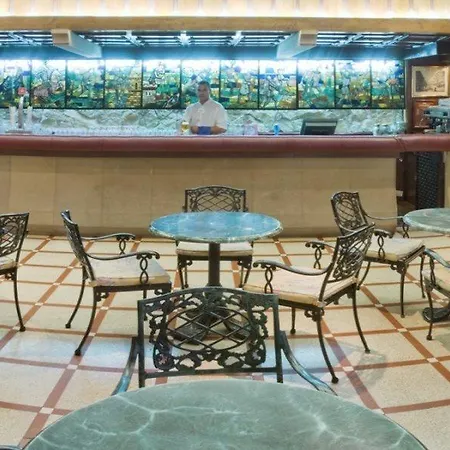 Hotel Vila Calella מלון קאללה