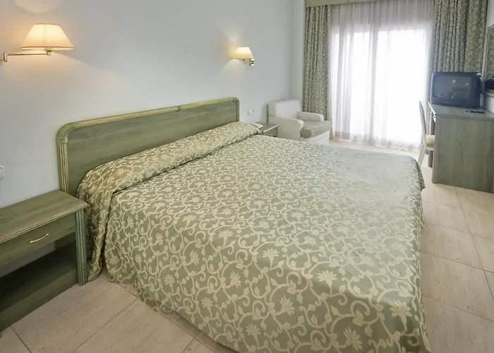 Hotel Vila Calella 3* Calella
